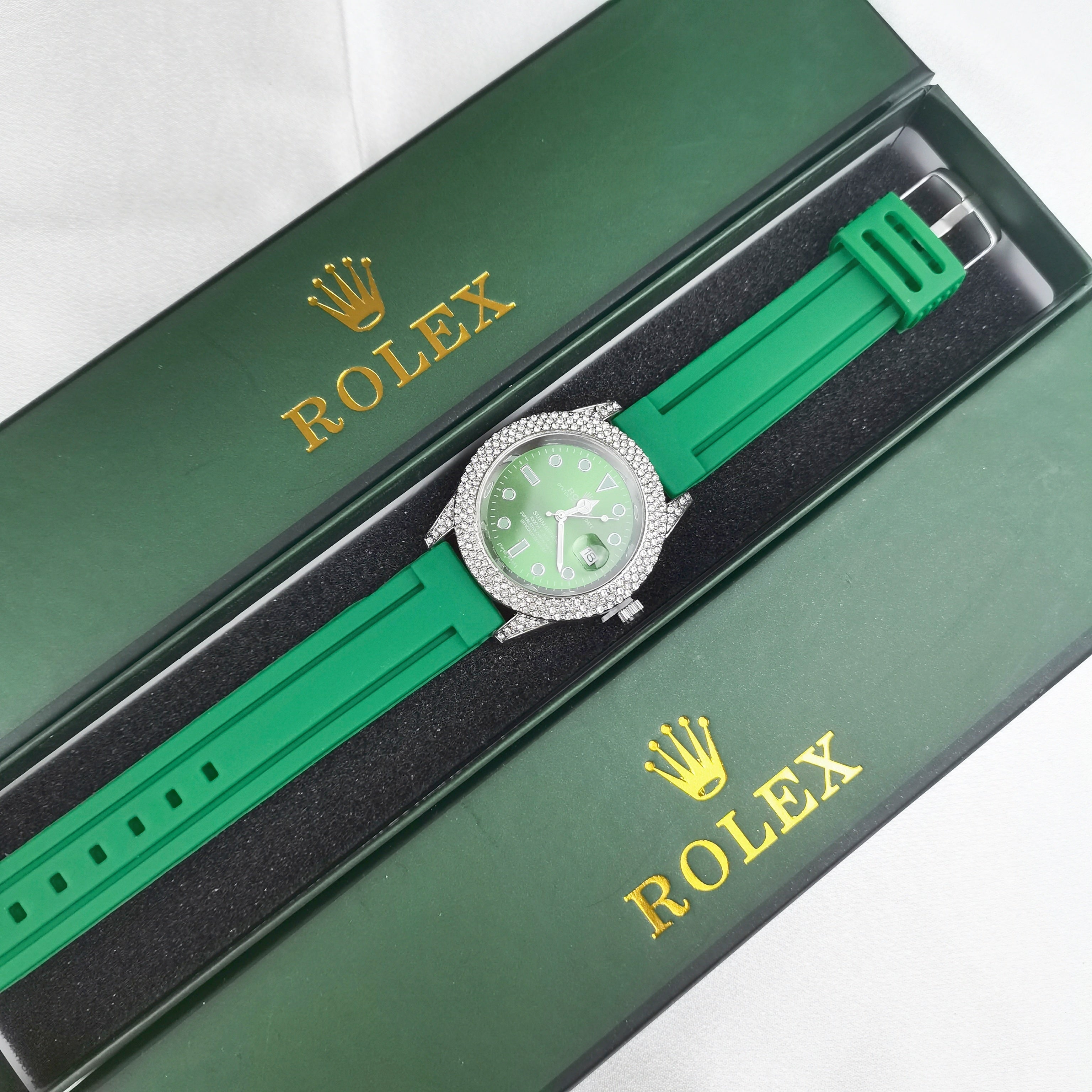 Montre inspirée de la Rolex Submariner Datejust