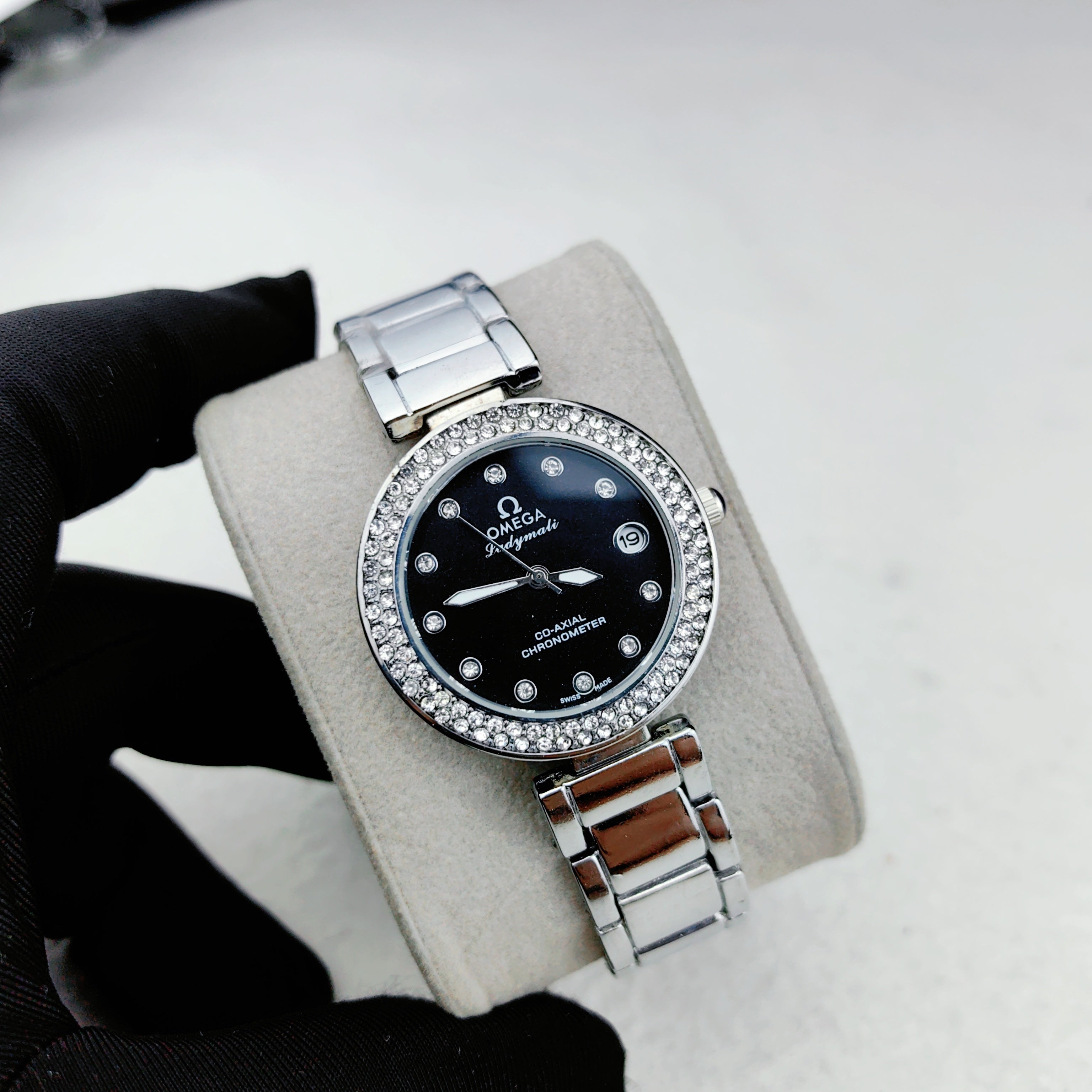 Montre inspirée de la collection Omega Ladymatic