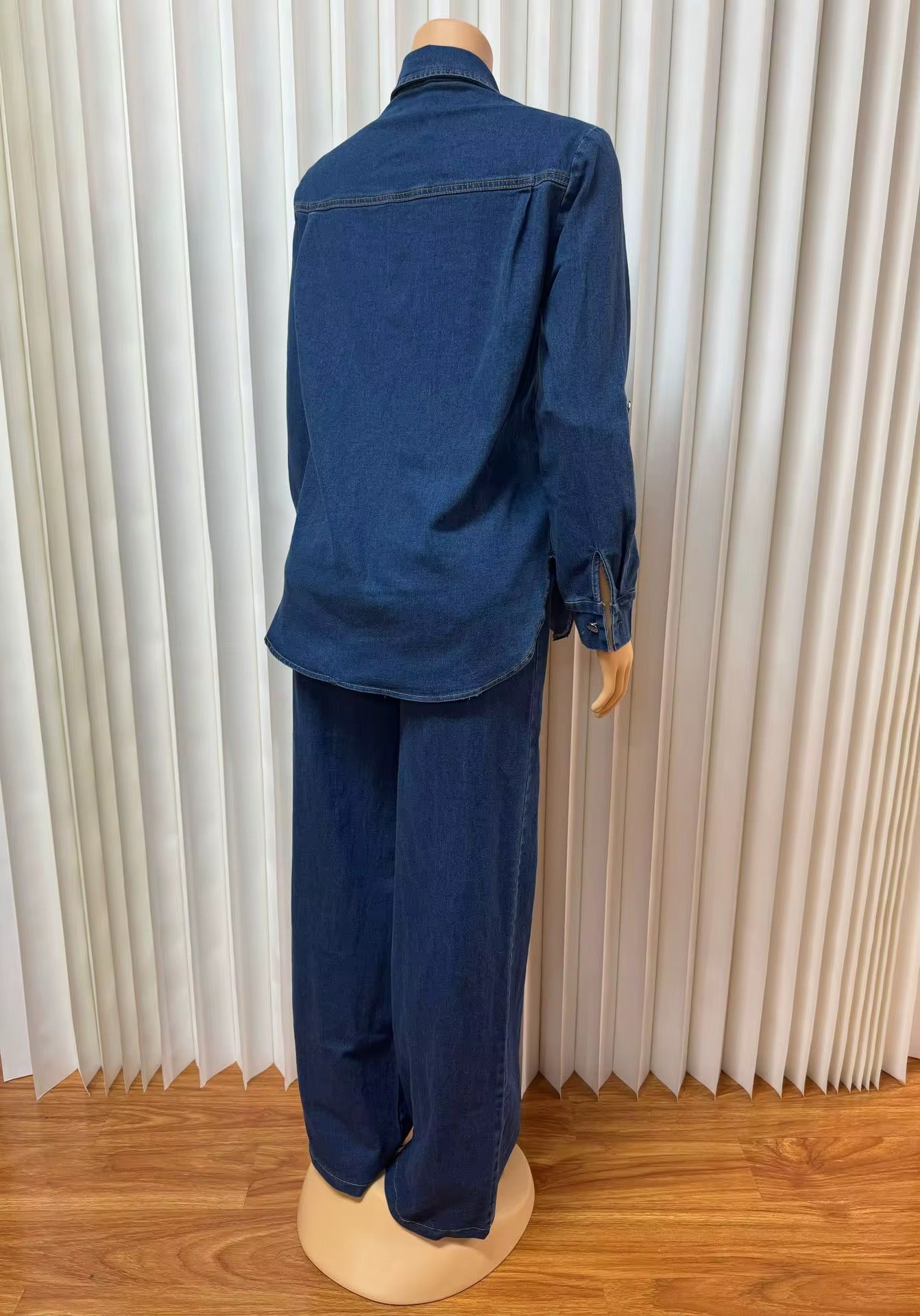 Ensemble Denim Urbain 2 Pièces – Chemise Longue & Pantalon Large – Collection Automne 2025