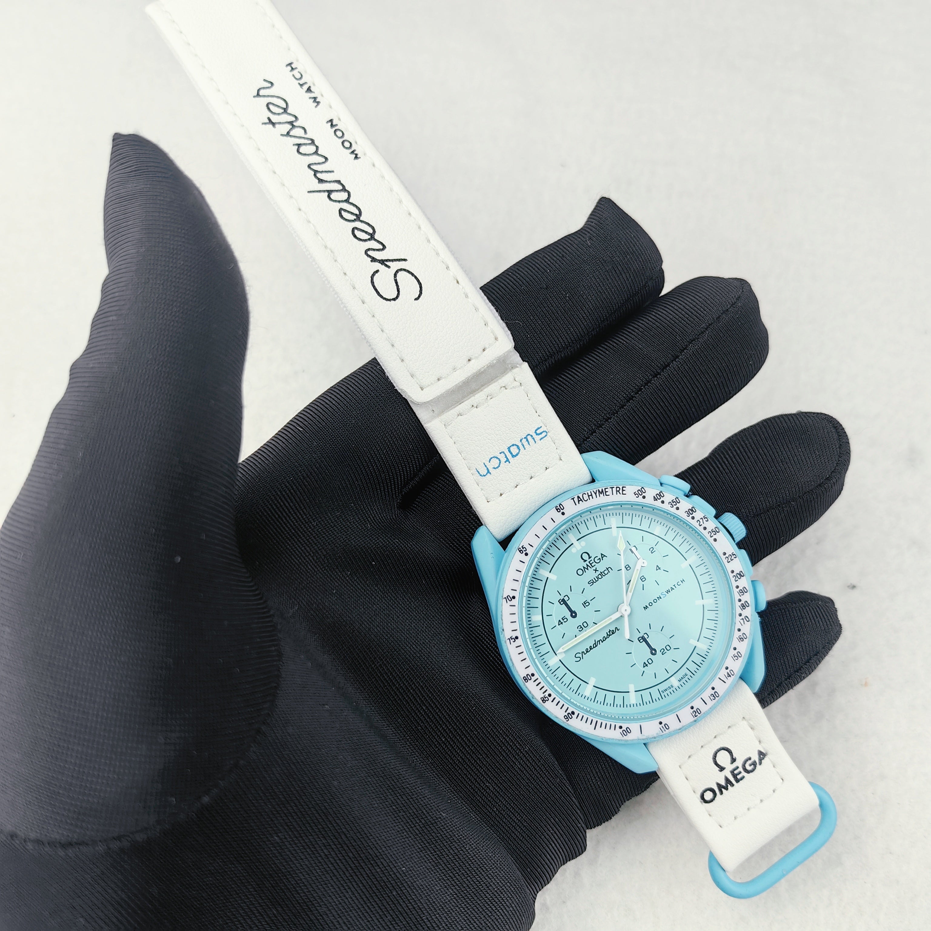 Montre inspirée de la collection Omega X Swatch "MoonSwatch"