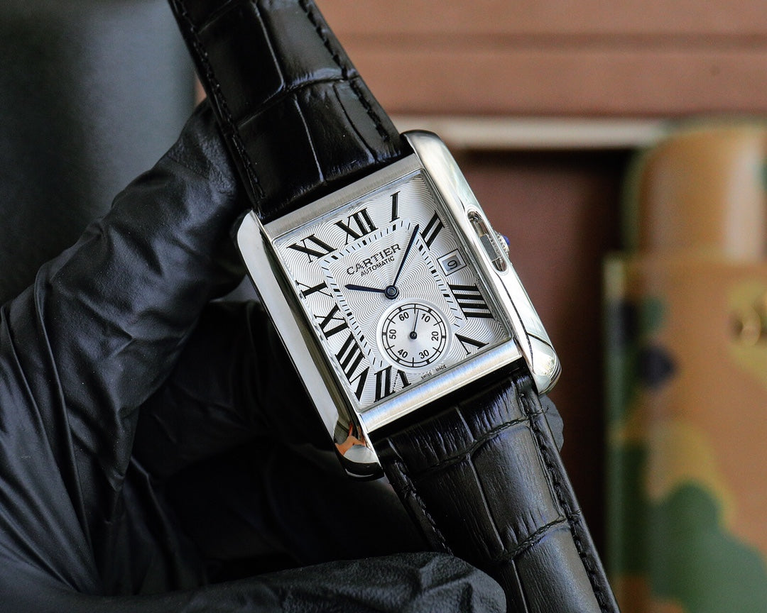 Garde-temps Cartier Drive – Cadran Guilloché, Date et Petite Seconde