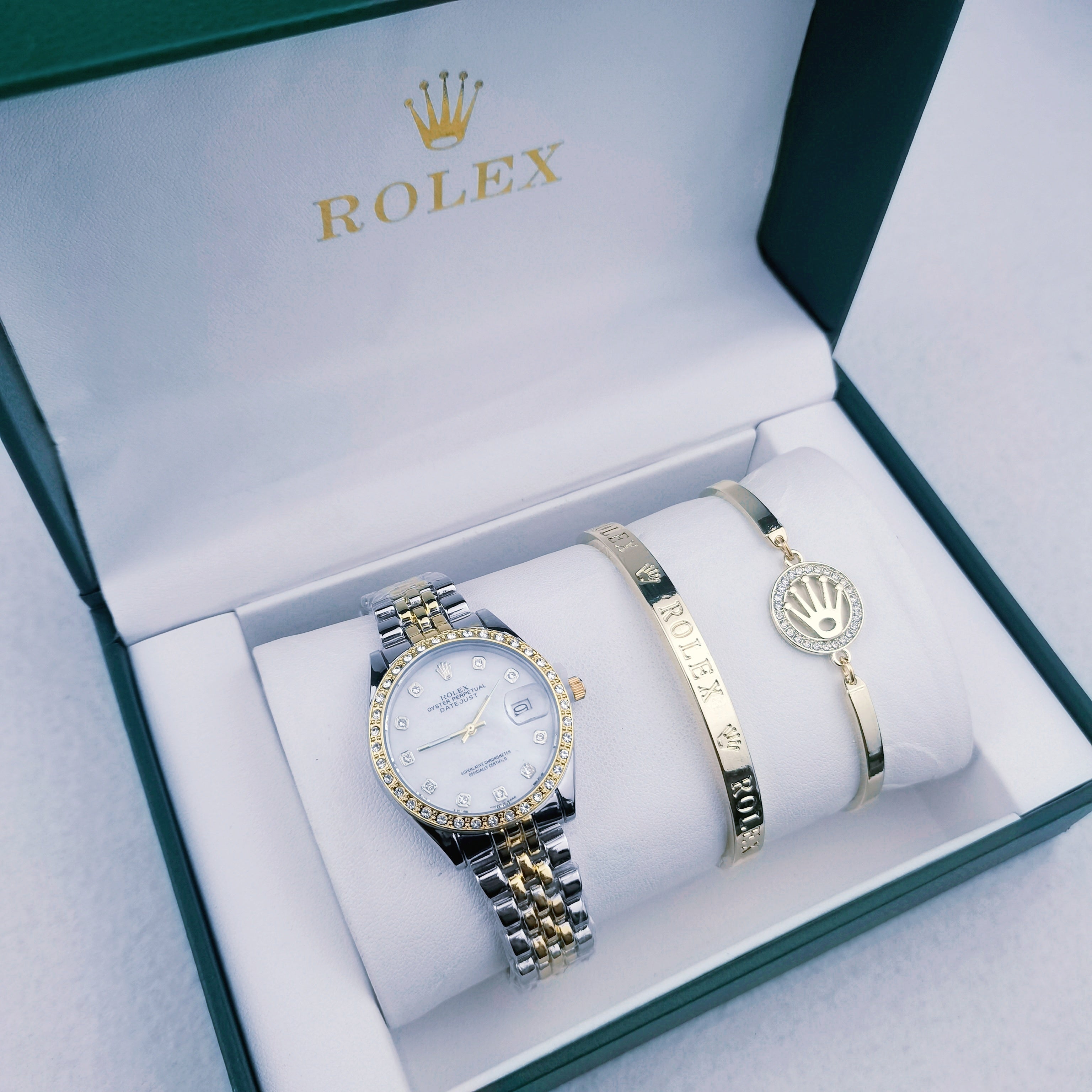 Montre inspirée de la Rolex Rolex Datejust accompagné des bracelets Rolex