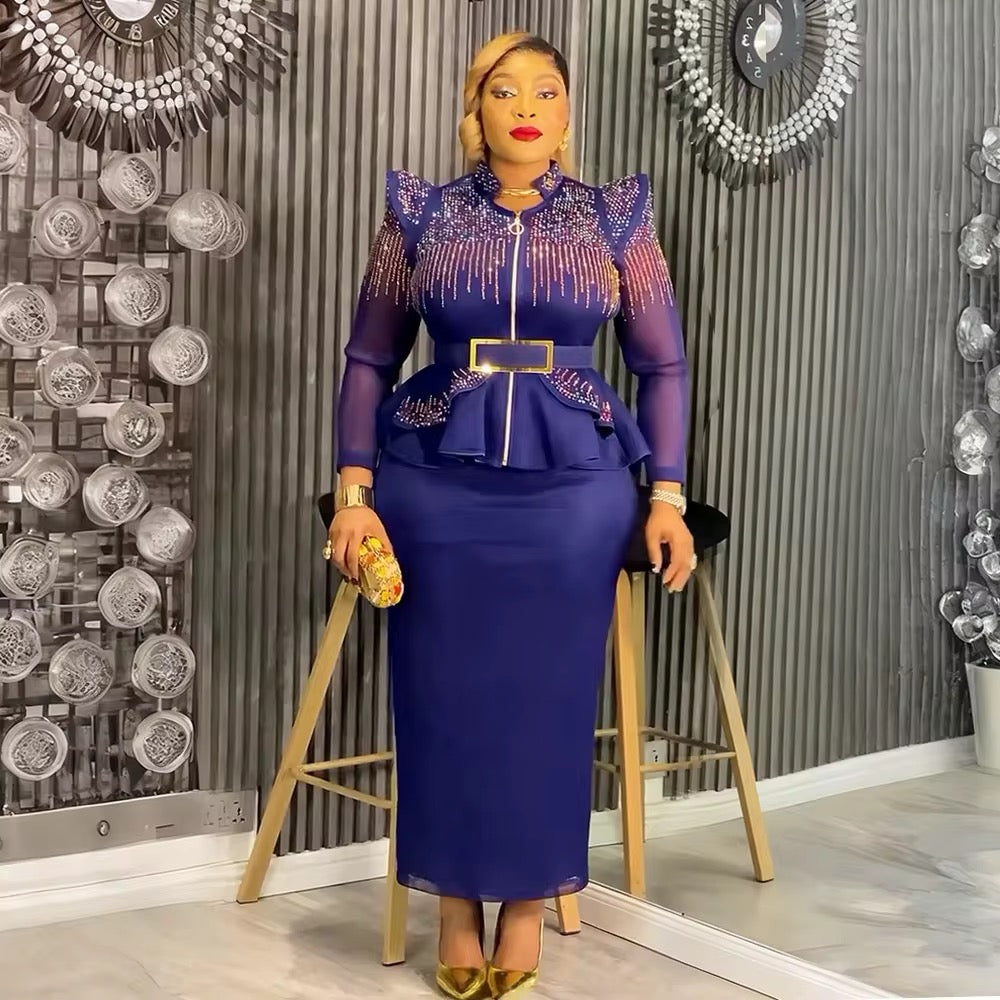 Robe de Fête "Winter 2025" – Haut Orné de Strass et Jupe Longue Ajustée