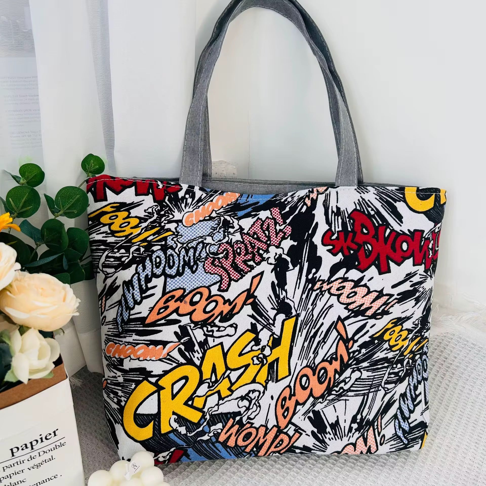 Tote Bag Design Contemporain – Idéal pour les Sorties et le Quotidien