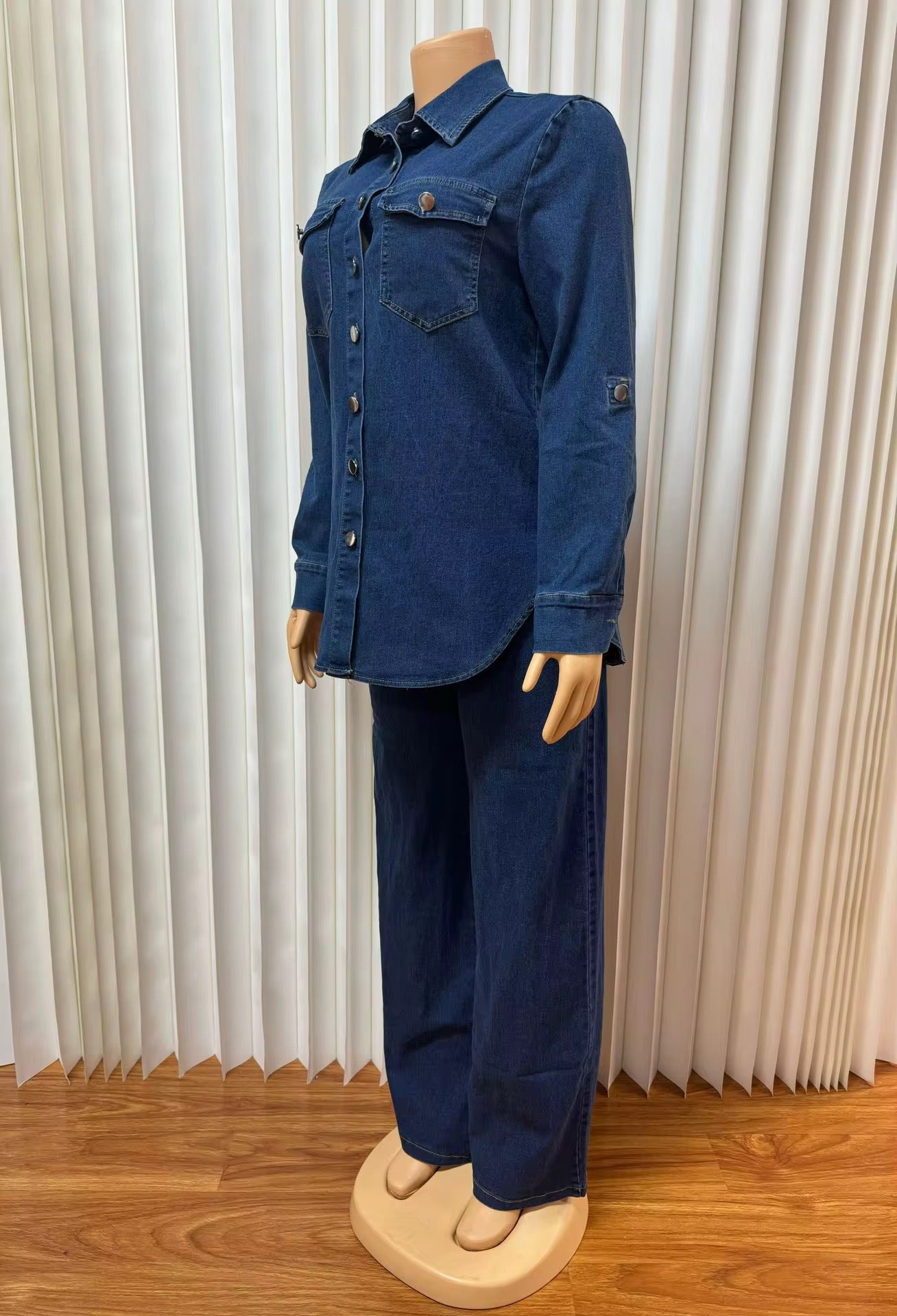 Ensemble Denim Urbain 2 Pièces – Chemise Longue & Pantalon Large – Collection Automne 2025