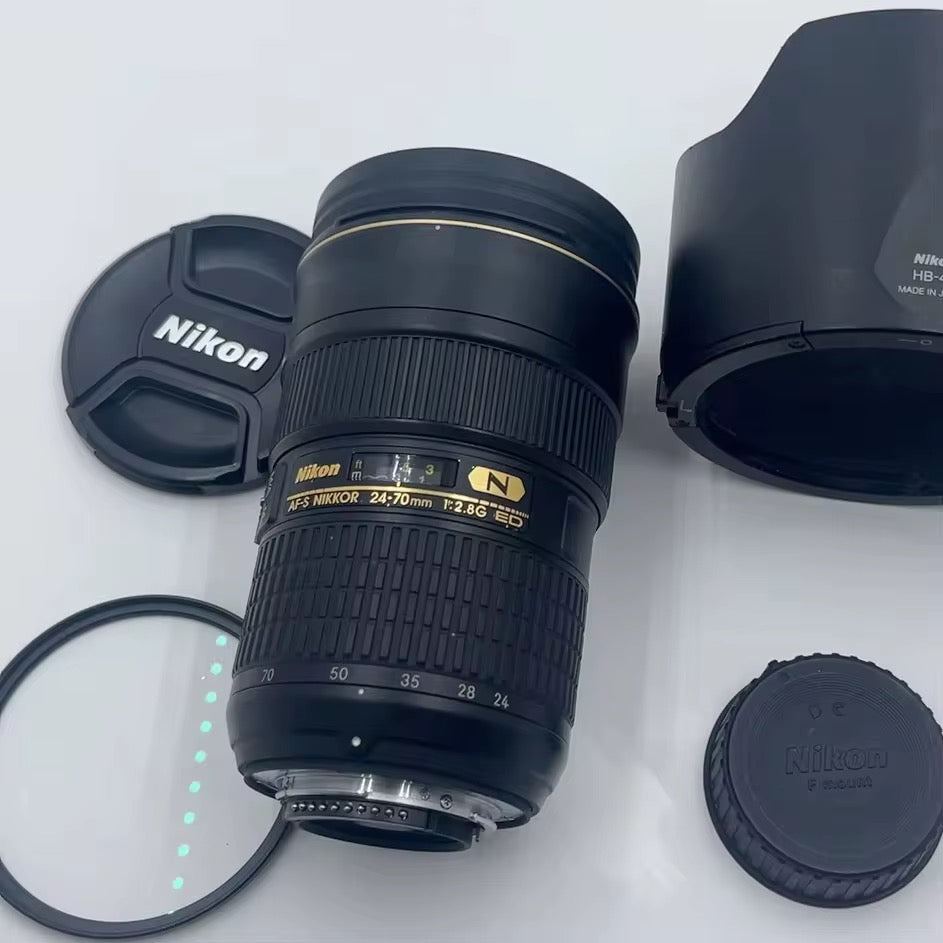 Lens Nikon second hands (à 90% neuf)