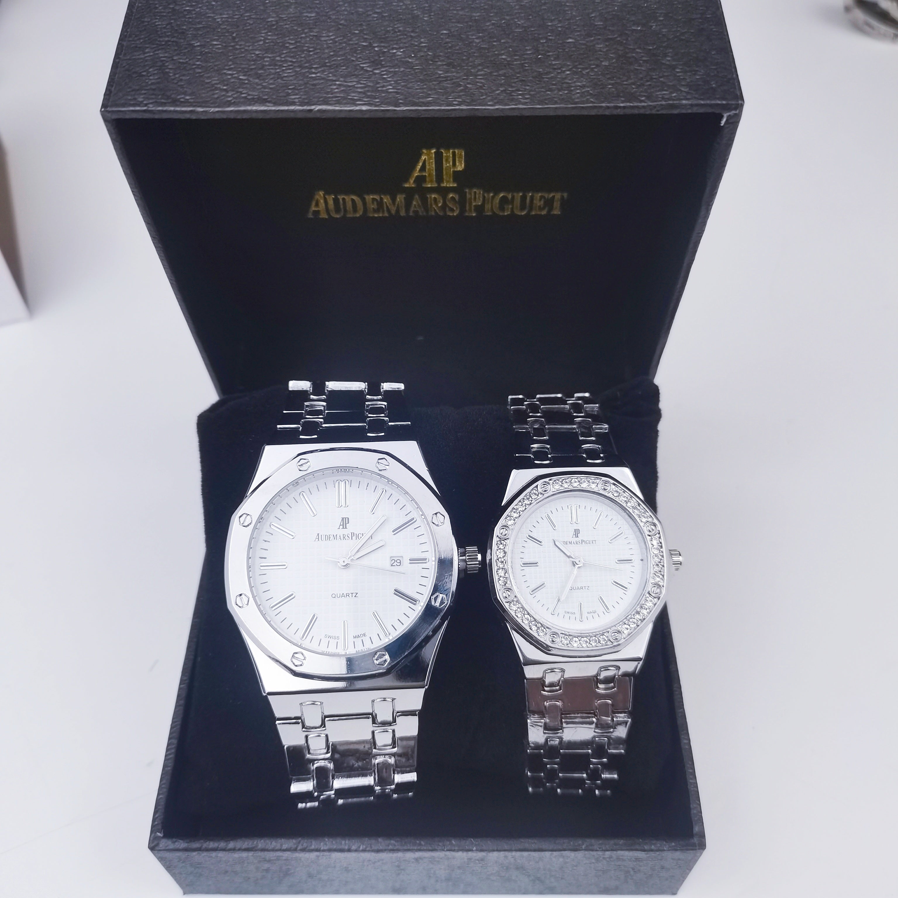 Montre inspirée de l'iconique Audemars Piguet Royal Oak