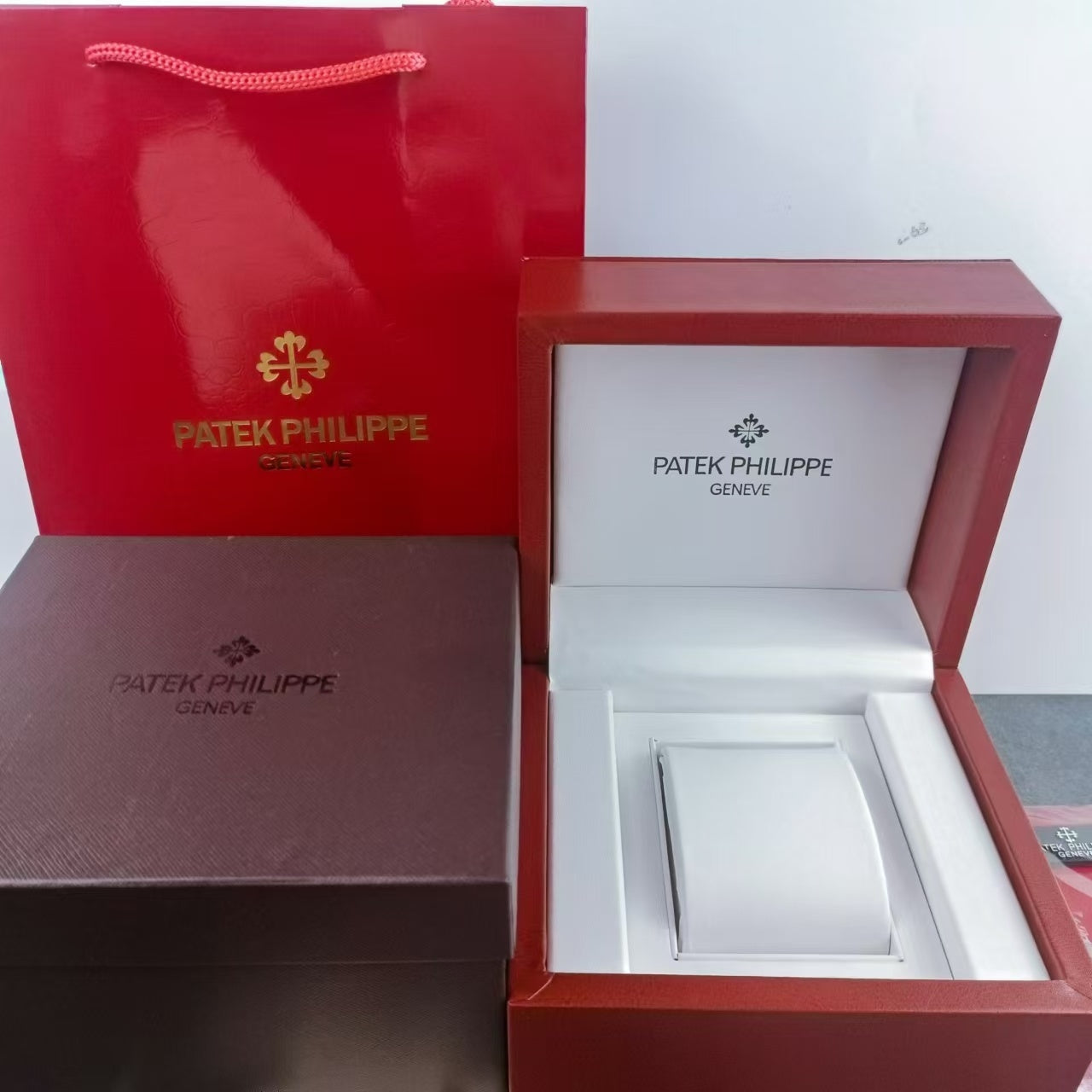 Boitier des montres patek philippe Geneve