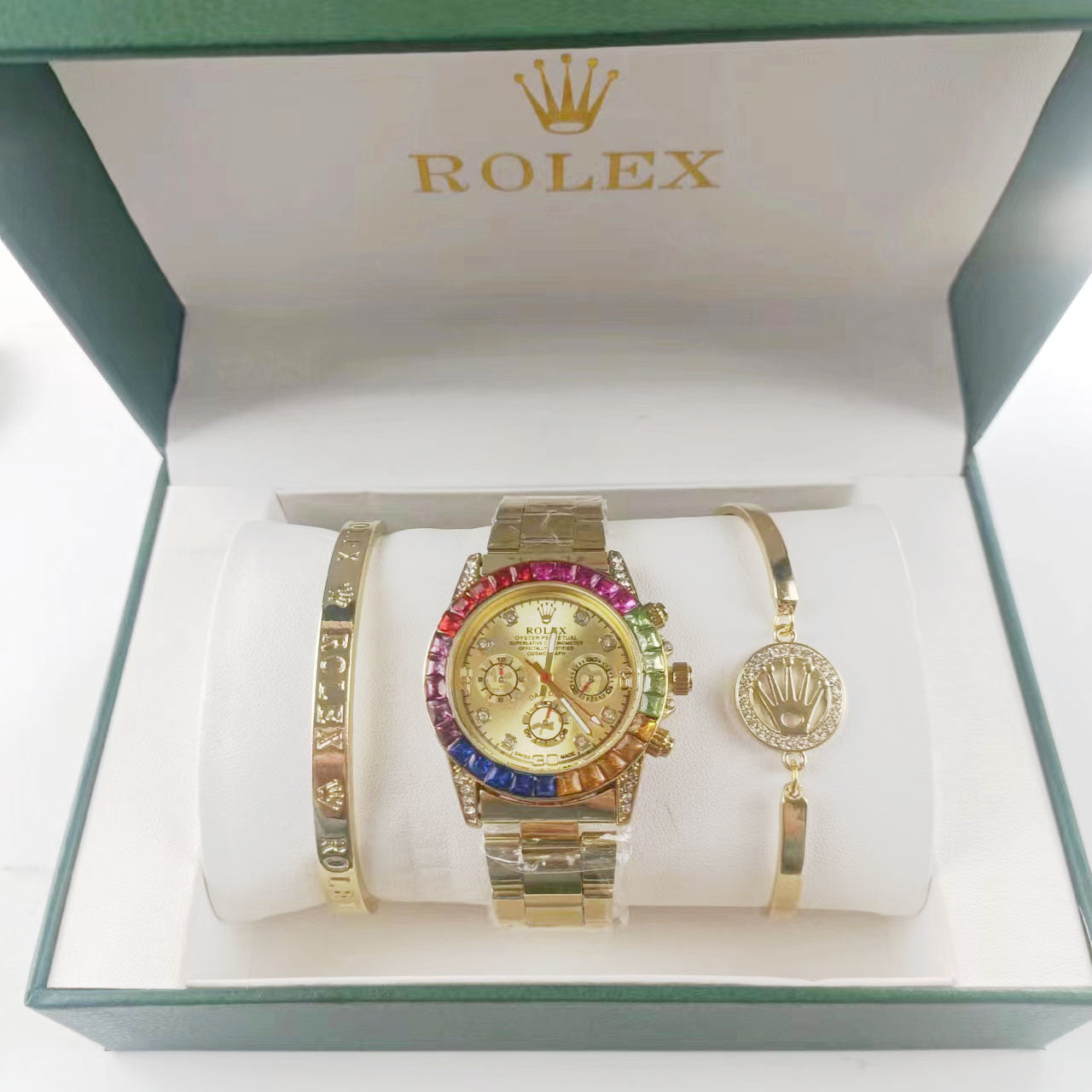 Montre élégante inspirée de l'iconique Rolex Oyster Perpetual Datejust accompagnée de bracelets