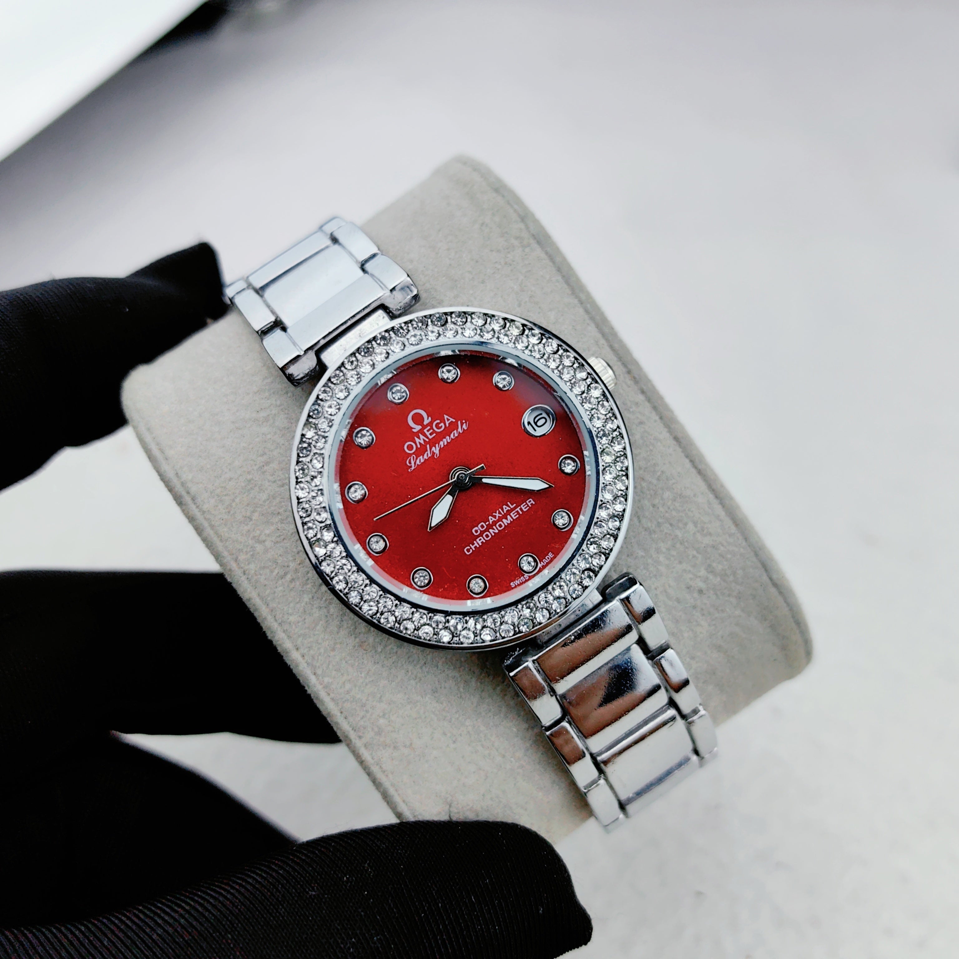 Montre inspirée de la collection Omega Ladymatic