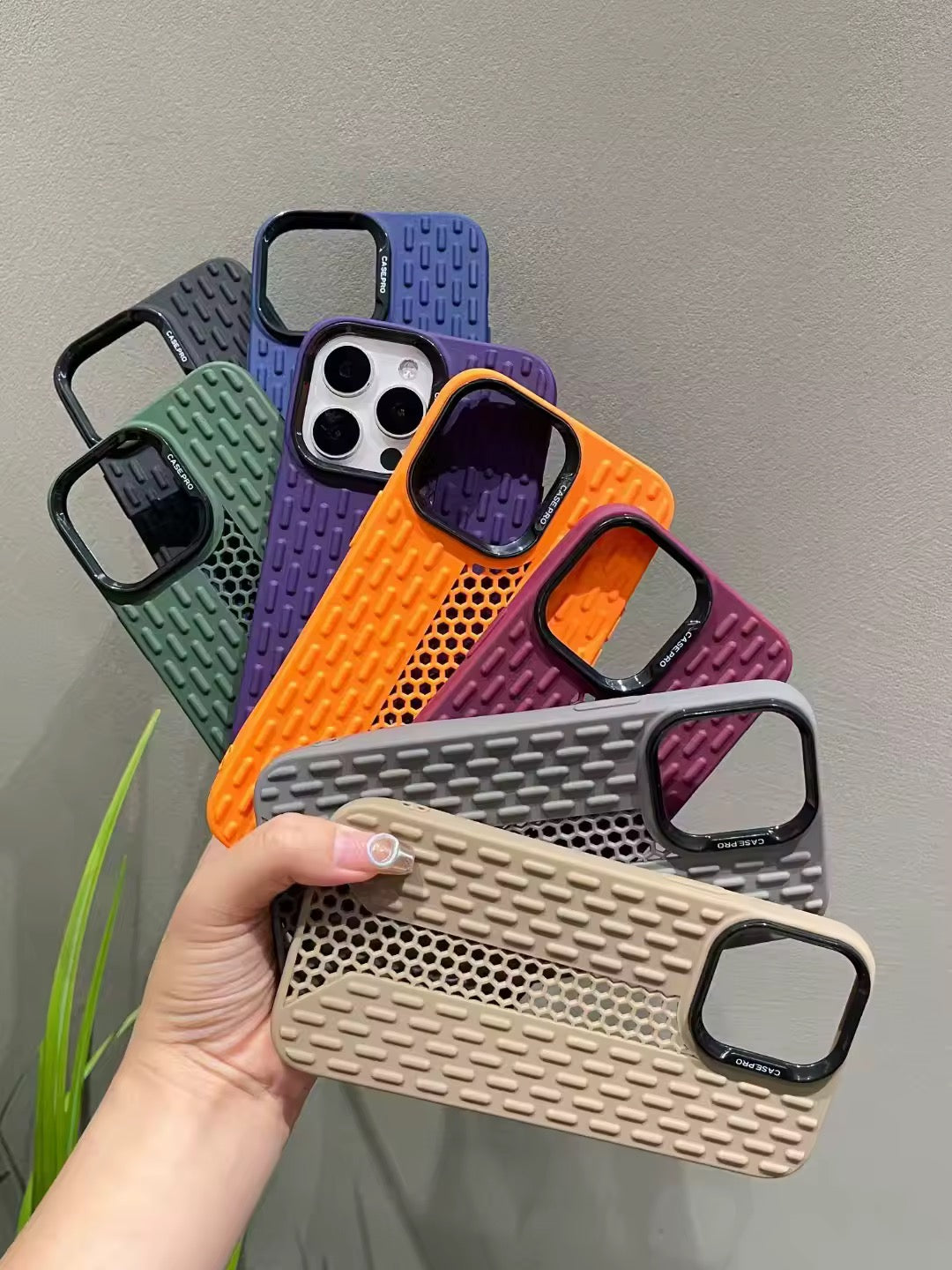 Coque Antichoc iPhone et Android – Design Alvéolé Respirant en TPU