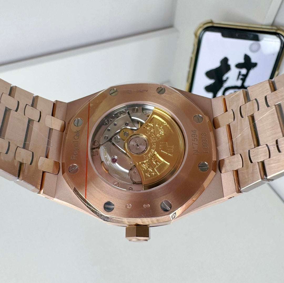 Montre iconique Audemars Piguet Royal Oak automatic