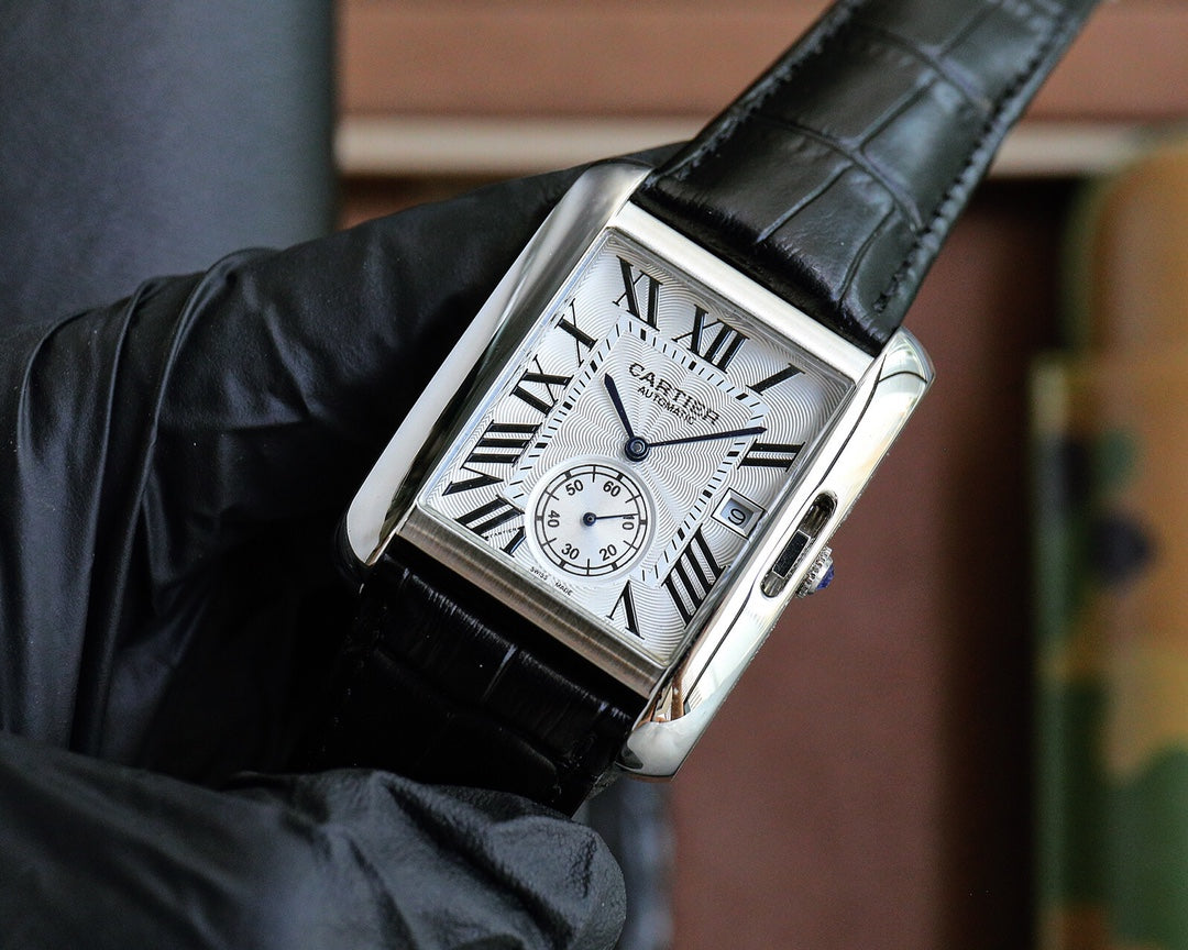 Garde-temps Cartier Drive – Cadran Guilloché, Date et Petite Seconde