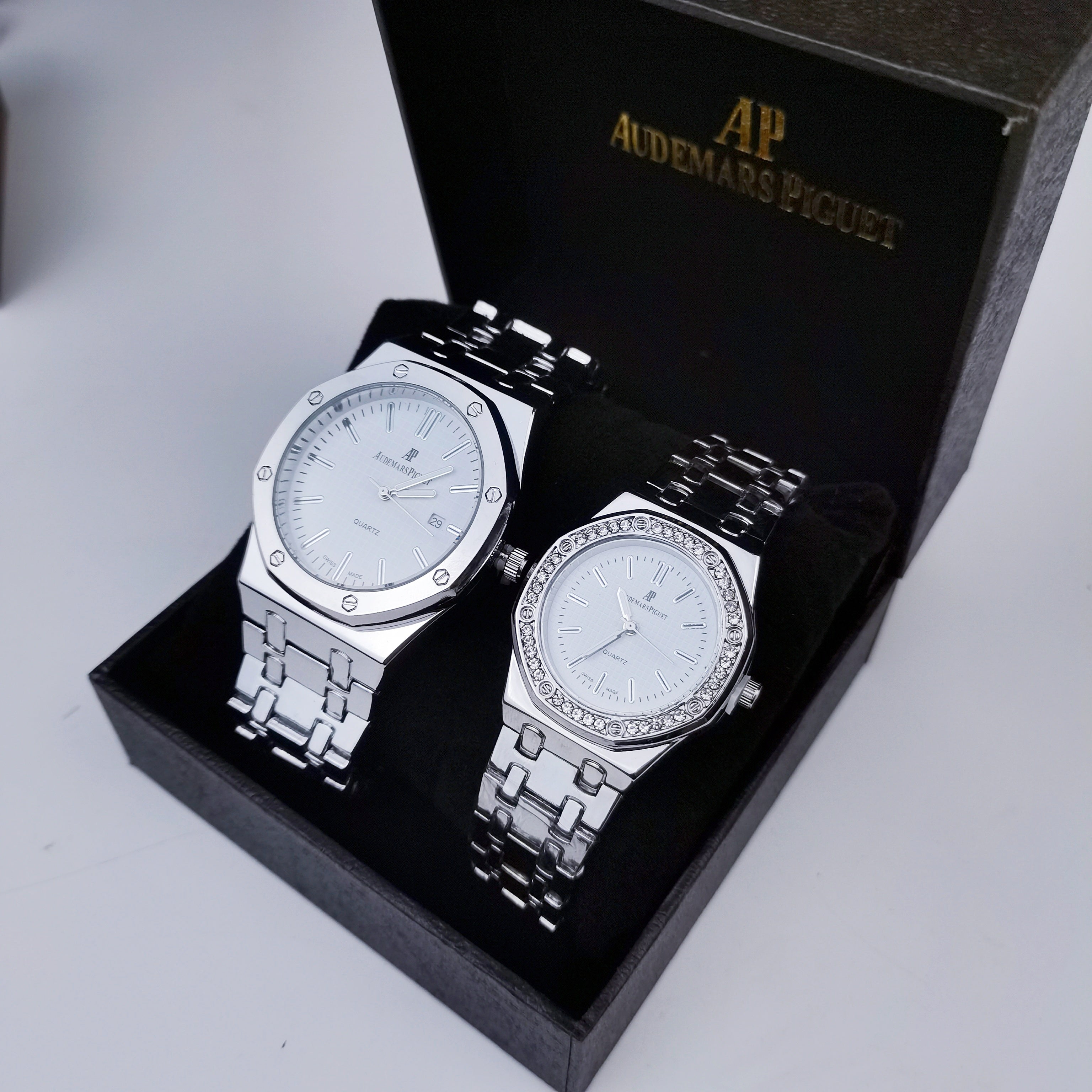 Montre inspirée de l'iconique Audemars Piguet Royal Oak