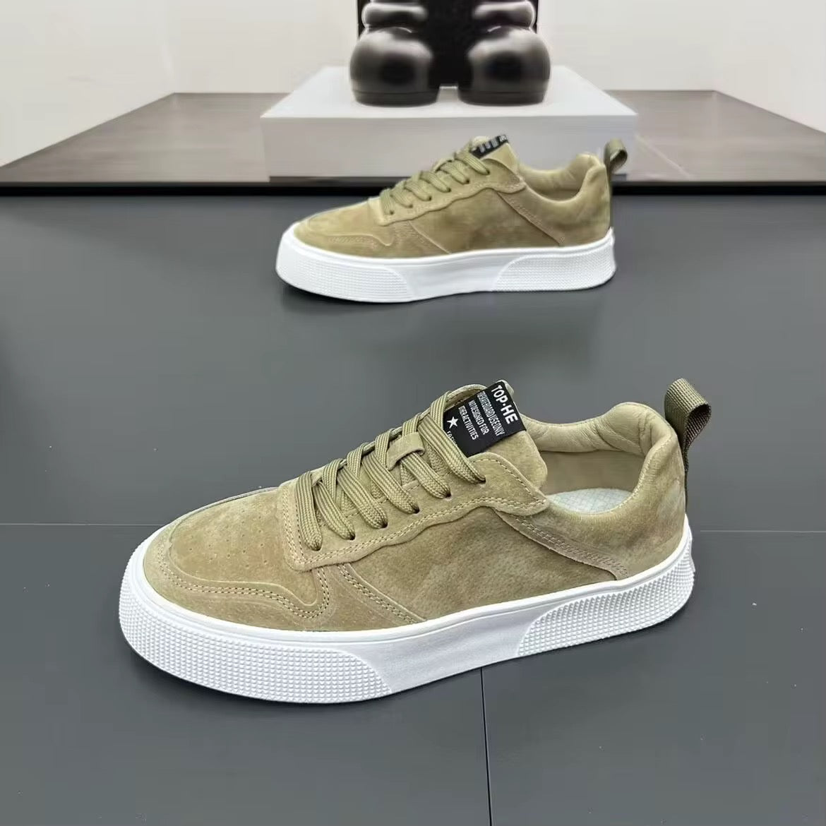 Baskets Homme en Daim – Chaussures de Planche Souples et Décontractées