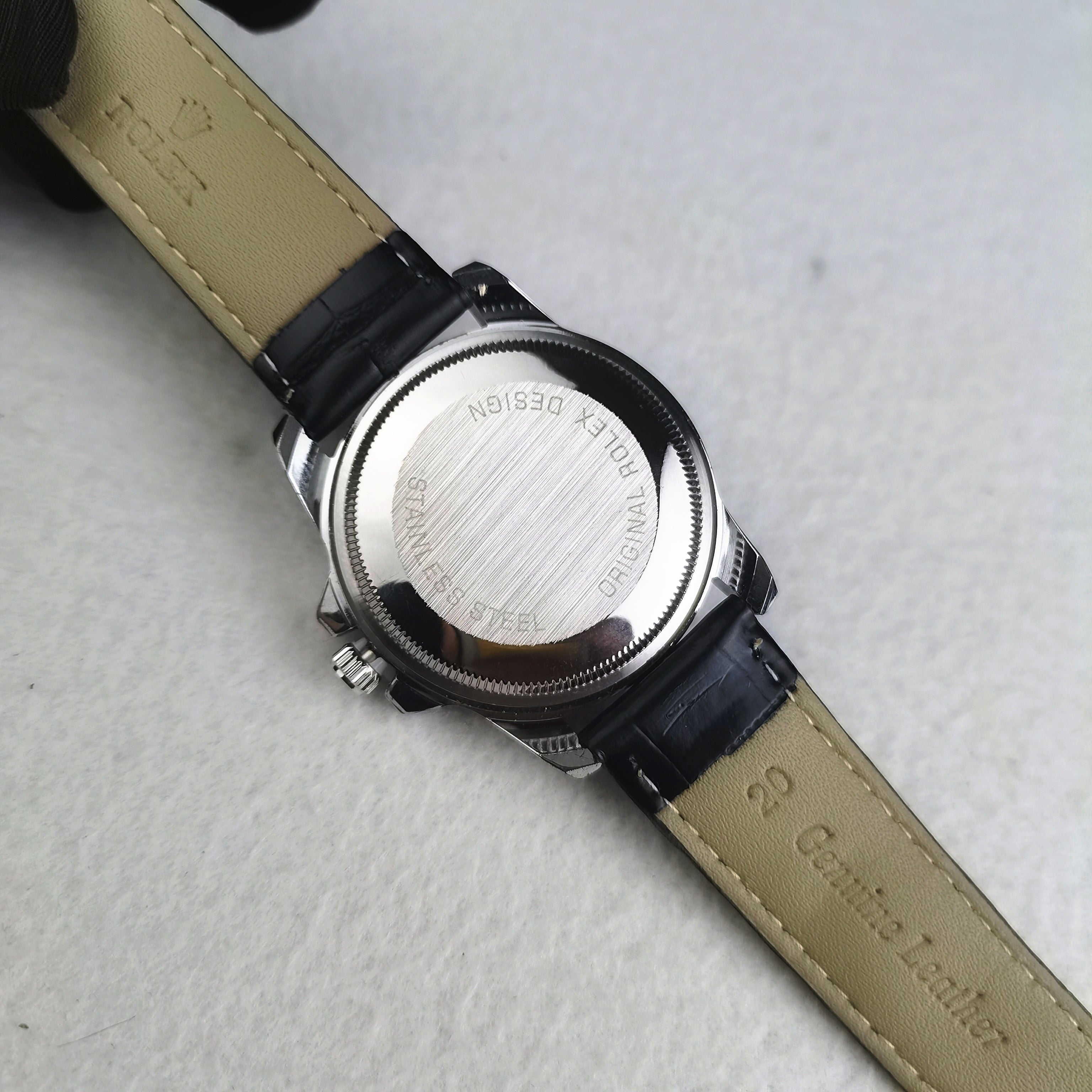 Montre inspirée de la Rolex Submariner Date