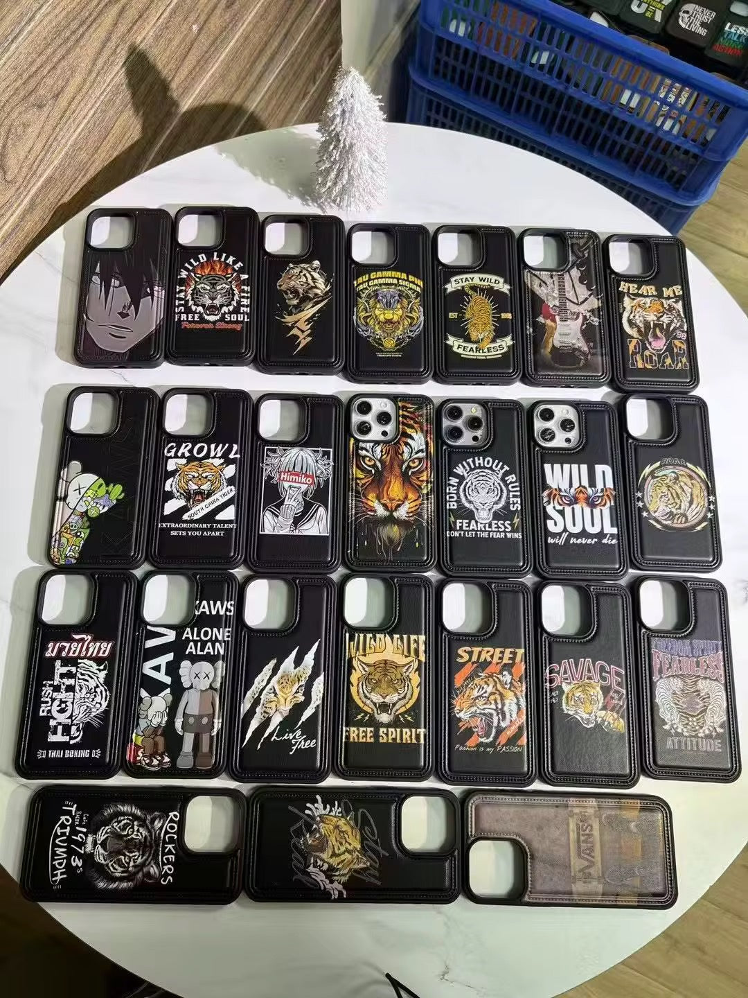 Coque mélanges des Style Streetwear UV – Étui Antichoc avec Logos Personnalisés (Nike, Jordan, Supreme) pour iPhone 11 à 16 Pro Max