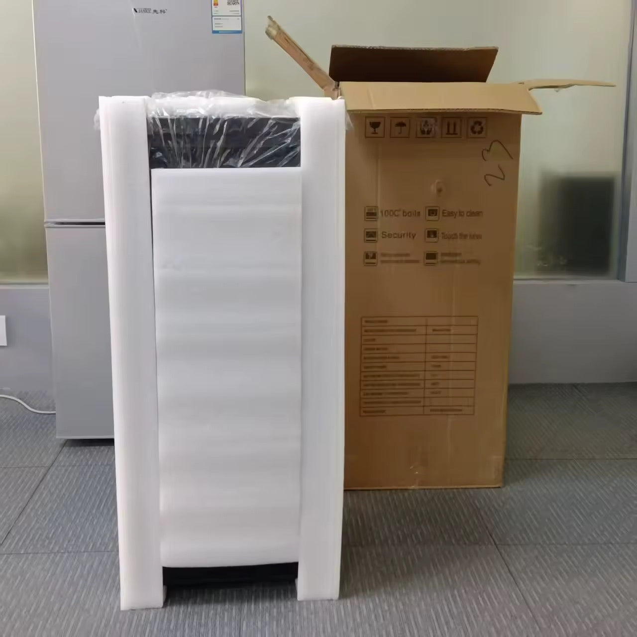 Station de Thé Intelligente X-Home – Distributeur d'Eau Chaud/Froid avec Théière & Thermo intégré