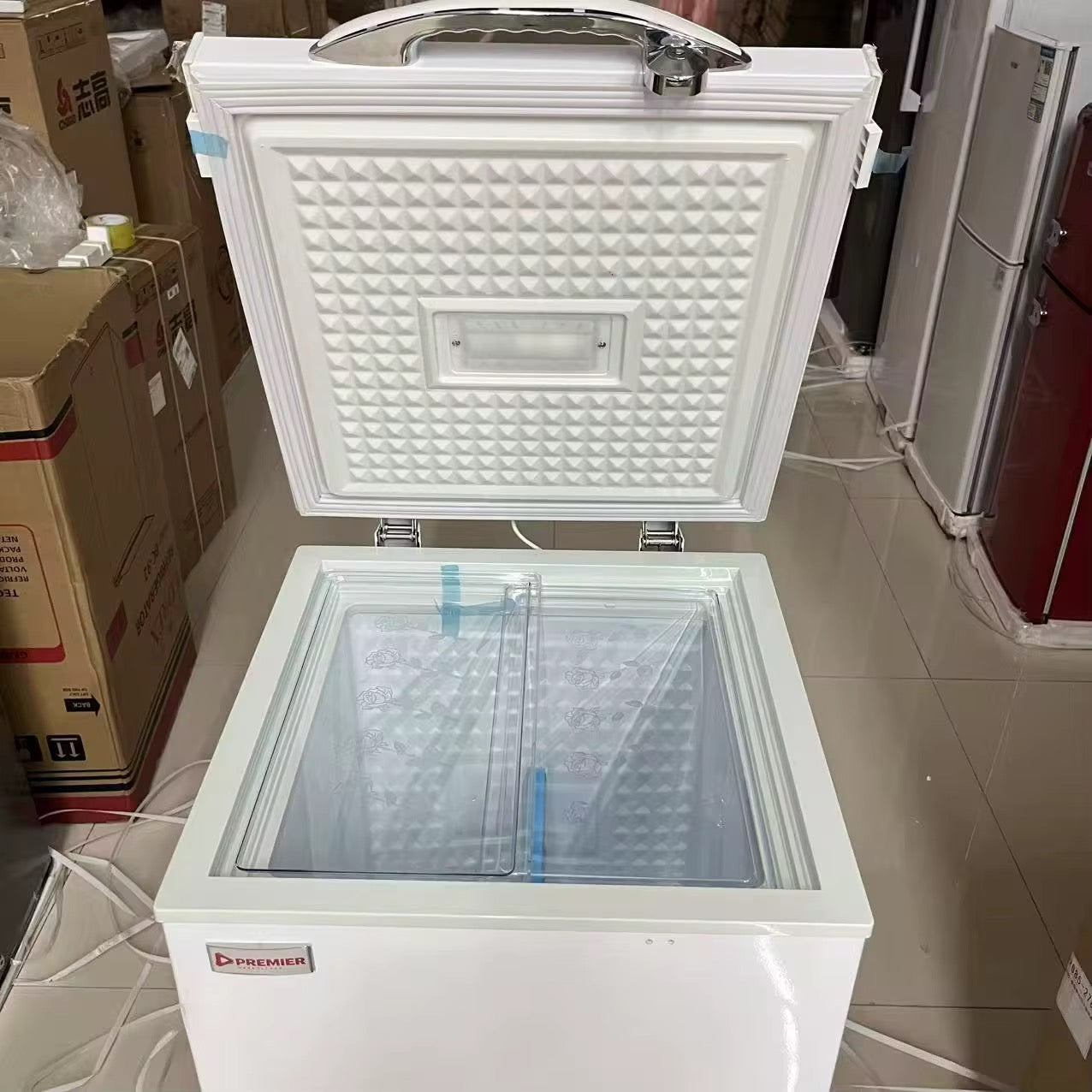 Congélateur d'Appoint 100L – Idéal Studio, Camping et Petit Commerce