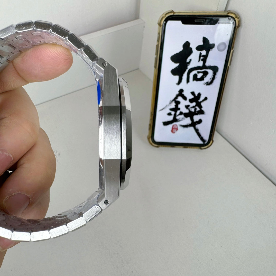 Montre iconique Audemars Piguet Royal Oak automatic