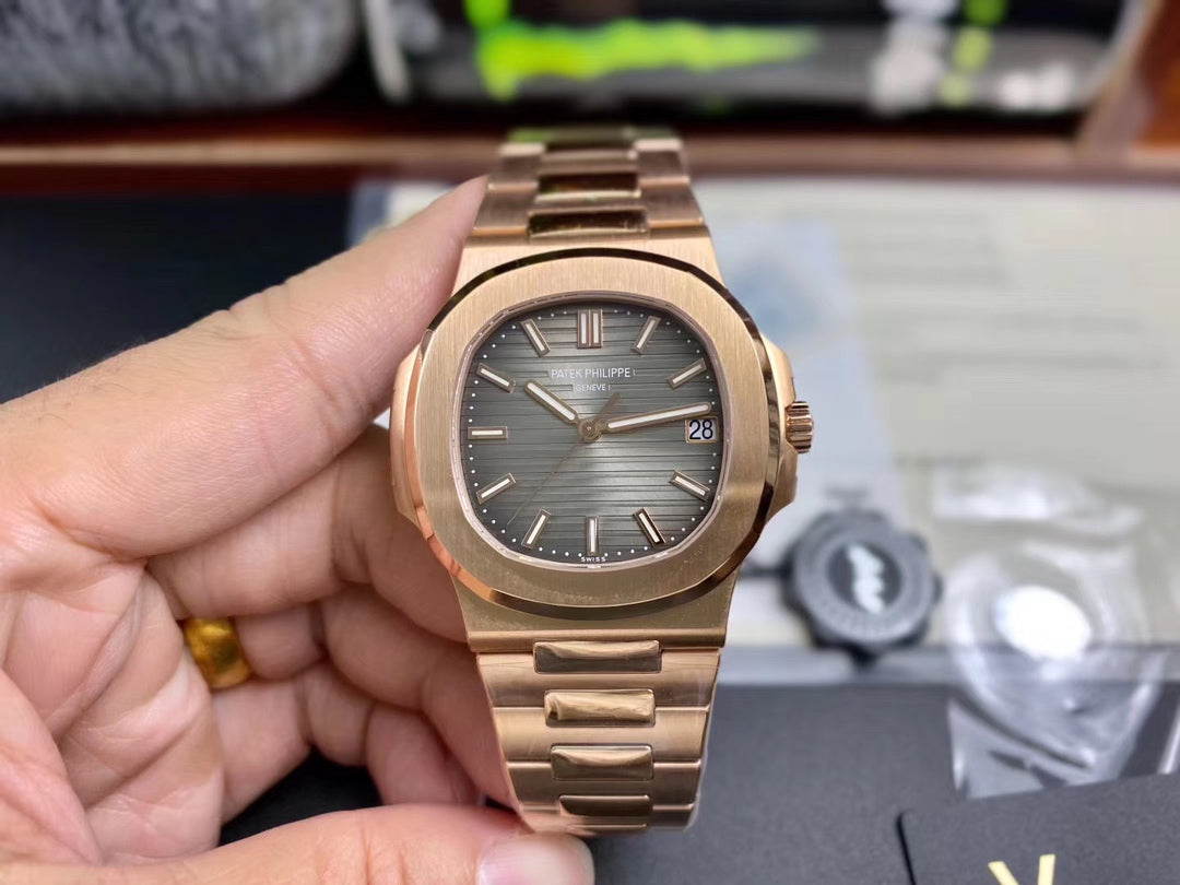 Montre Patek Phillipe Automatique de Luxe