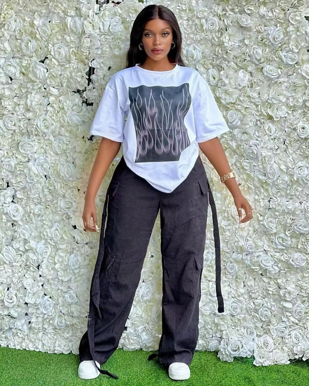 Ensemble "Urban Flame" – Duo T-Shirt Oversize et Pantalon Cargo à Lacets