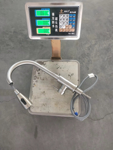 Robinet de Cuisine Mitigeur Extractible Premium – Acier Inoxydable, Double Jet d’Eau (Chaude & Froide) et Rotation 360°