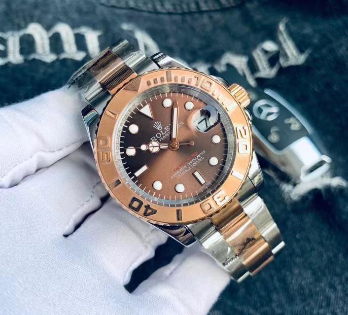Montre élégante inspirée de l'iconique Rolex Oyster Perpetual Date yacht-master