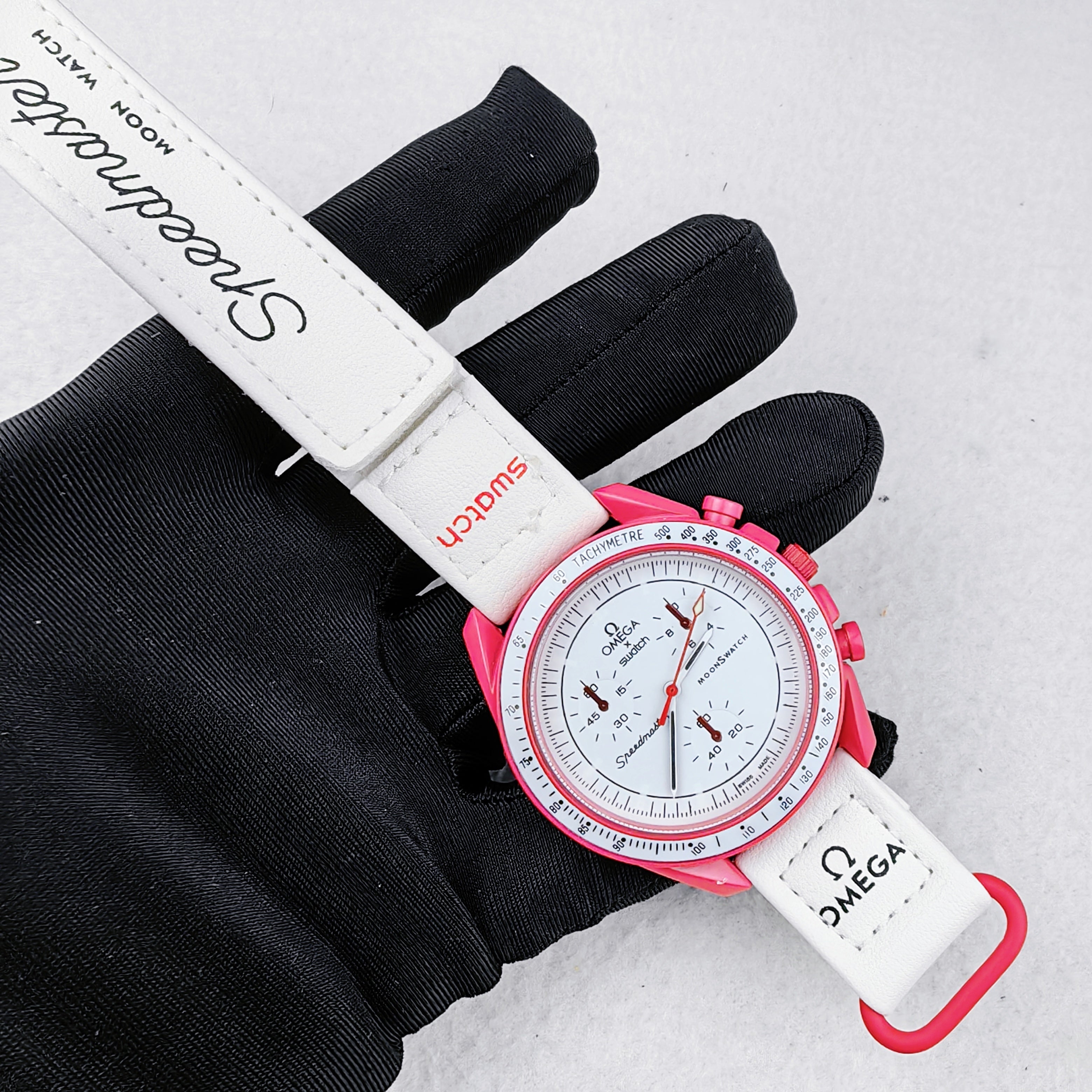 Montre inspirée de la collection Omega X Swatch "MoonSwatch"