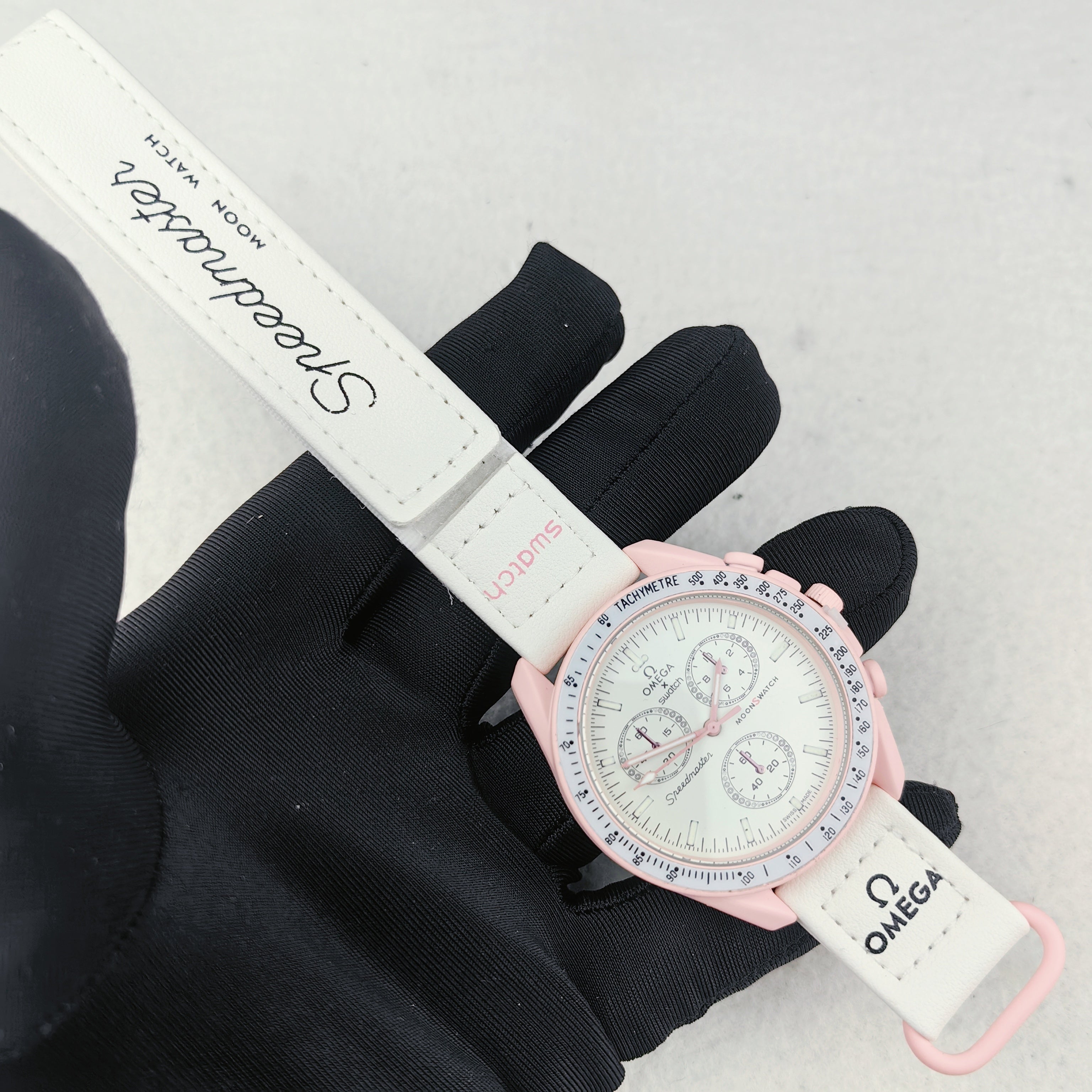 Montre inspirée de la collection Omega X Swatch "MoonSwatch"