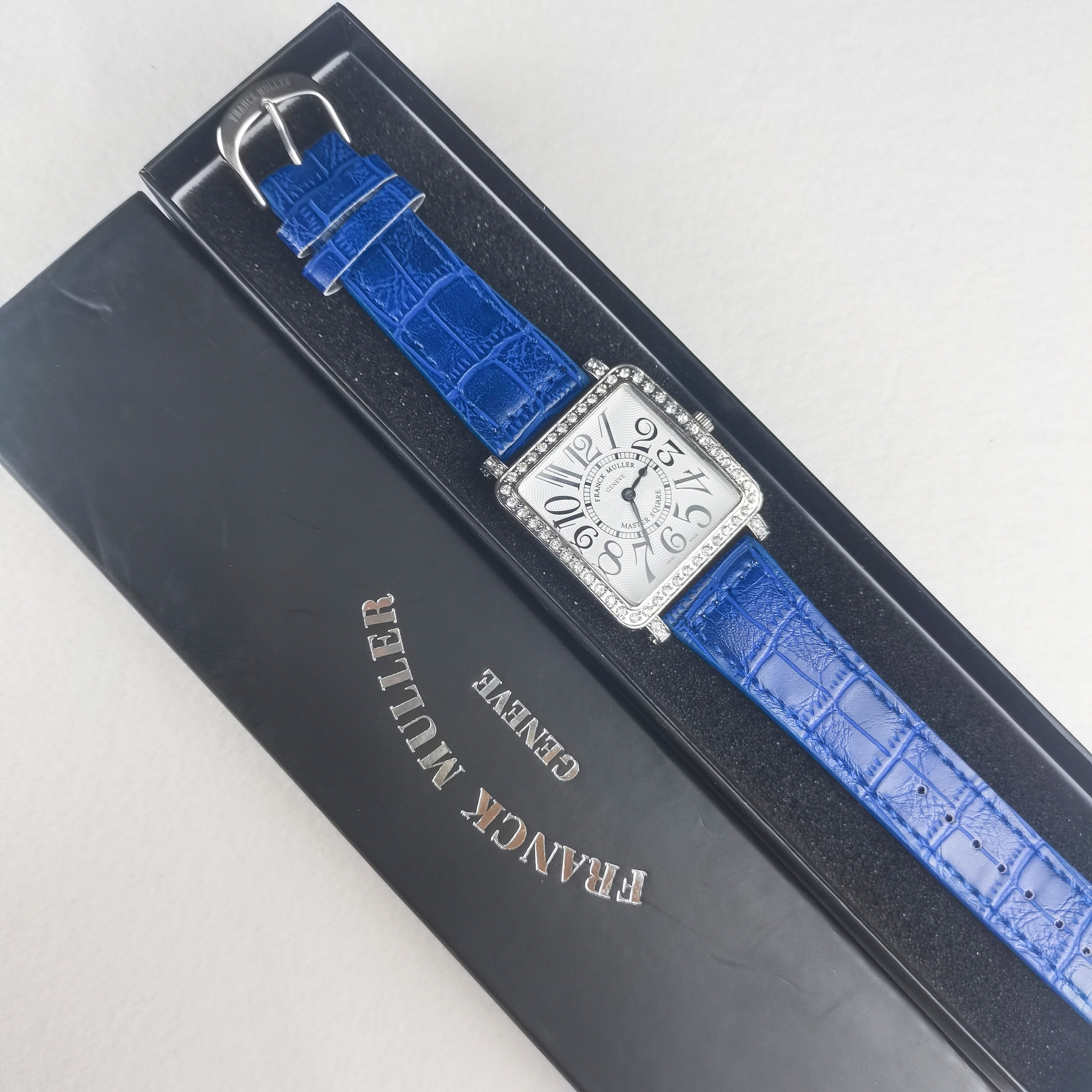 Montre Inspirée de la Collection Vanguard de Franck Muller