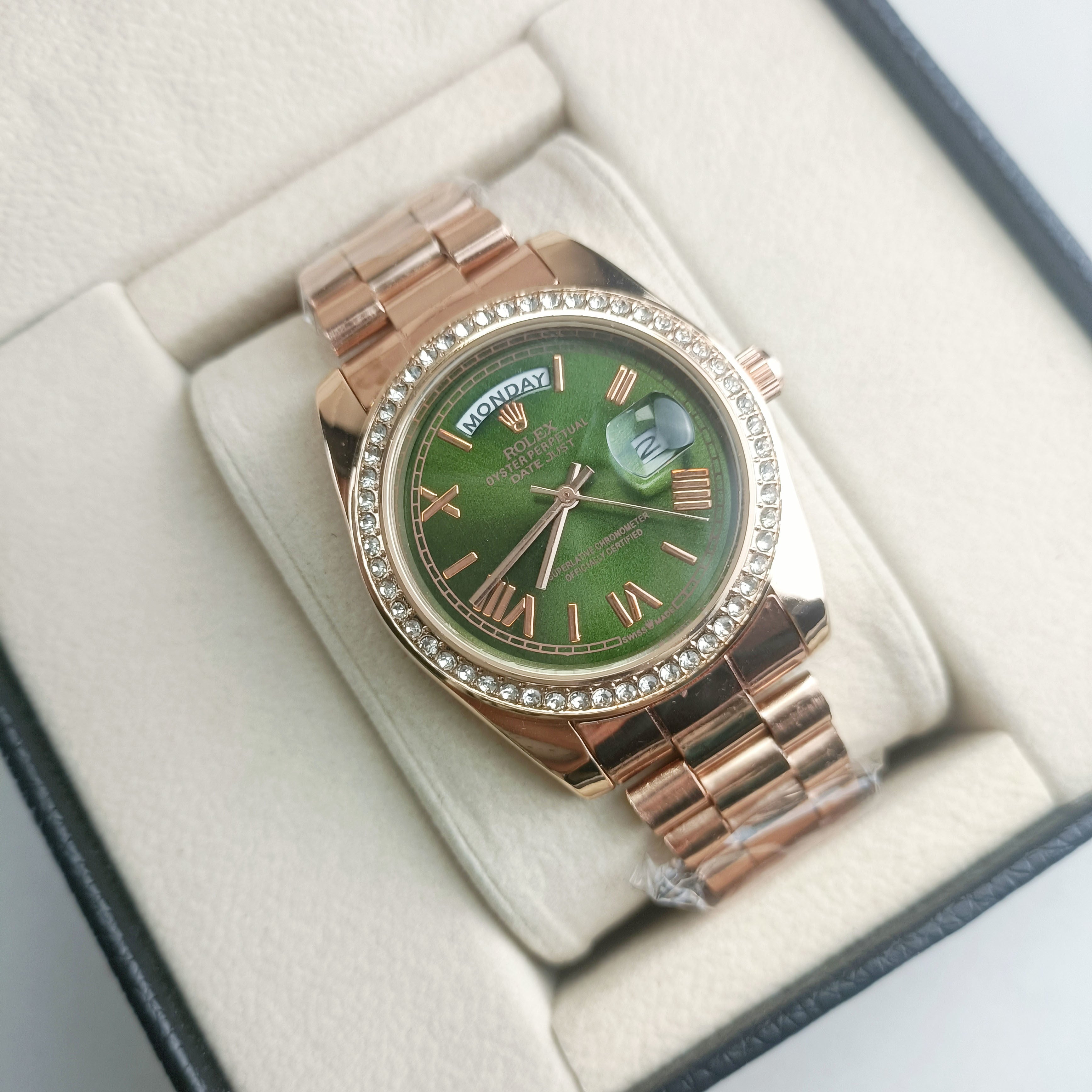 Montre inspirée de la légendaire Rolex Day-Date