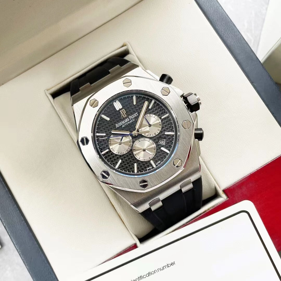 Montre inspirée de l'iconique Audemars Piguet Royal Oak