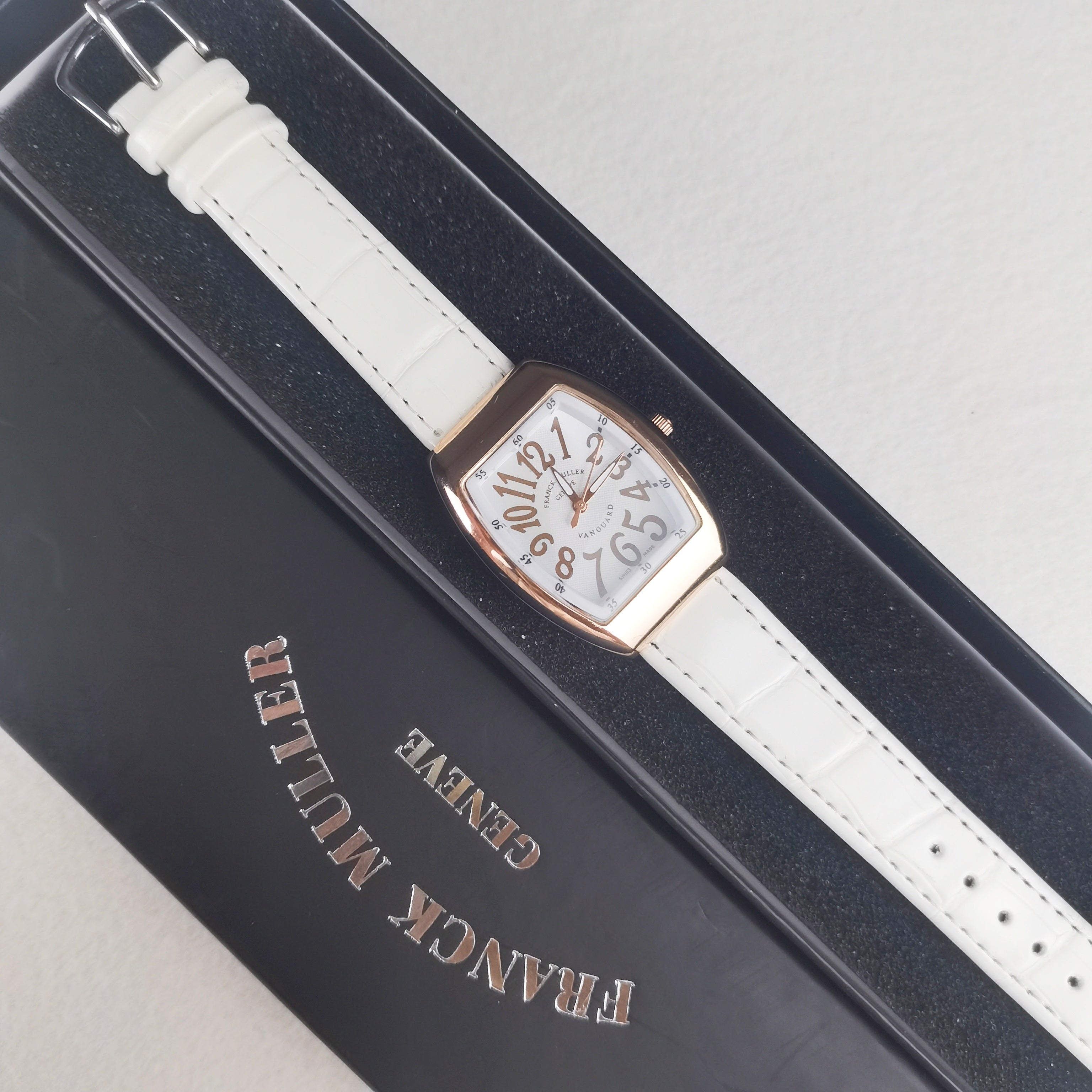 Montre Inspirée de la Collection Vanguard de Franck Muller