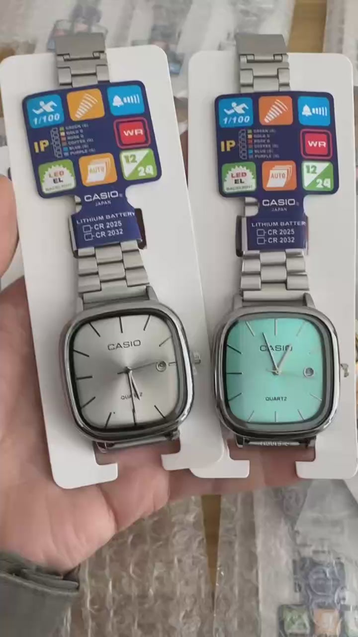 Montre inspirée de la Casio (Quartz analogique)